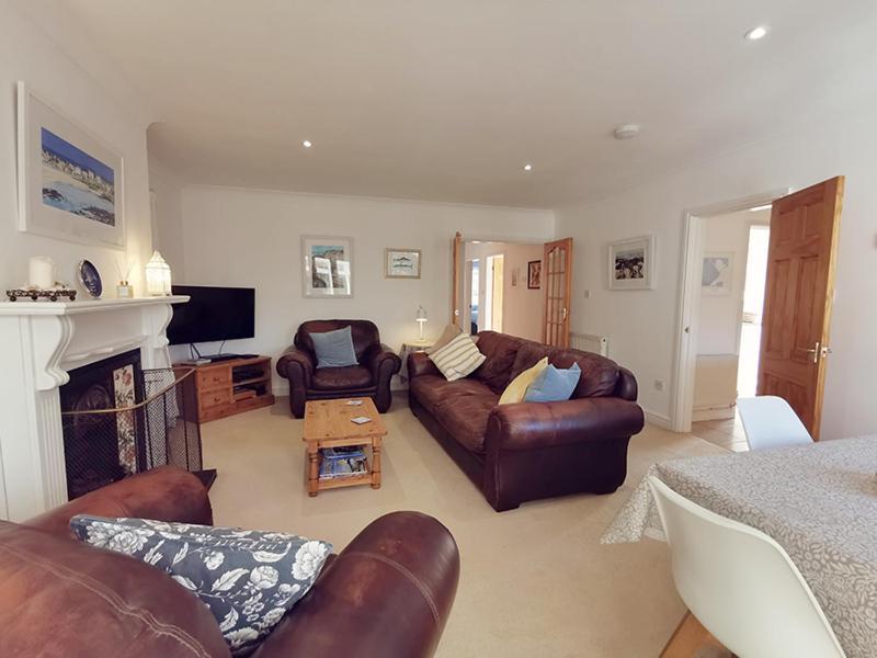 Cynefin- 3 Bed, 2 Bath-1 X En-Suite, Detcahed Bunglaow- Pet Friendly Trearddur Exterior photo